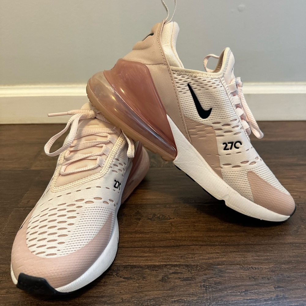 Nike Women's Air Max 270 in Soft Pink and White